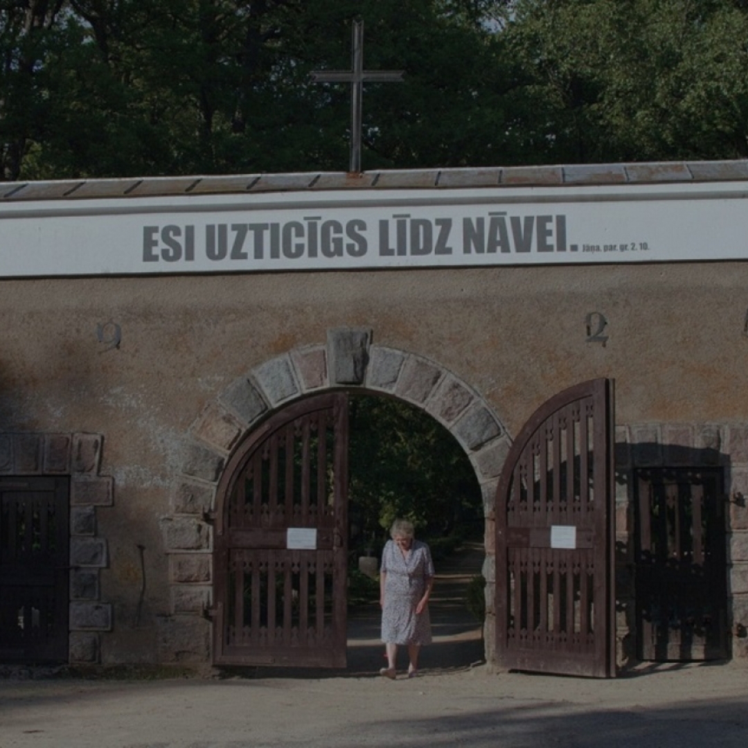 Read more about the article FILMA “ESI UZTICĪGS LĪDZ NĀVEI”